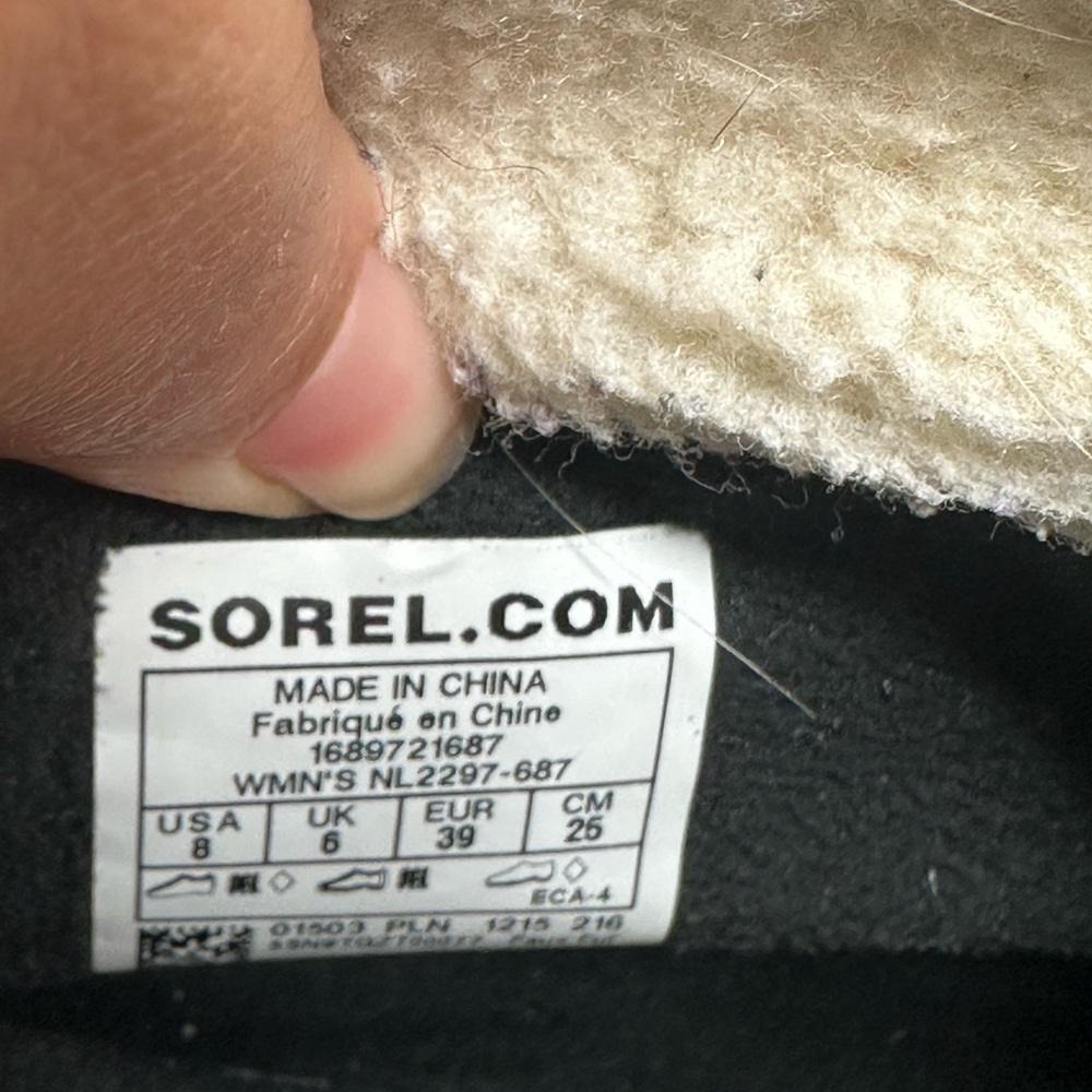 Sorel Cozy Carnival Winter Boots Women's 8 - Picture 14 of 14